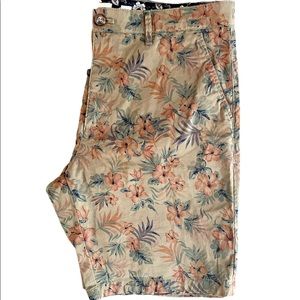 Denim & Flower Khaki Flower Print Short